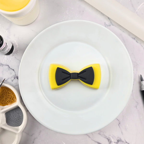 Bow Tie / Emma Bow Cutter & Embosser Set