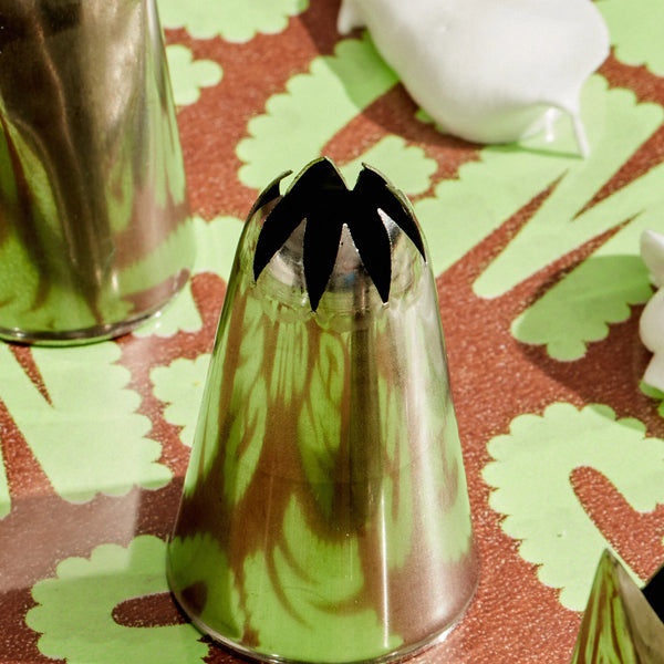 Piping Tip 2G Medium Closed Star (Colour Mill)