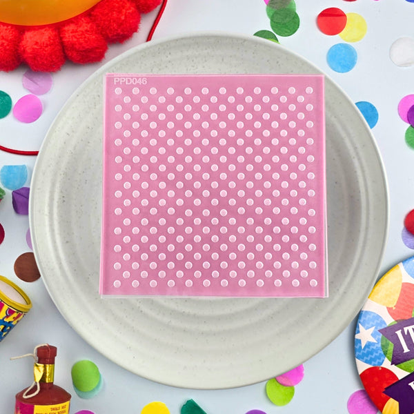 Dots Pattern Plate
