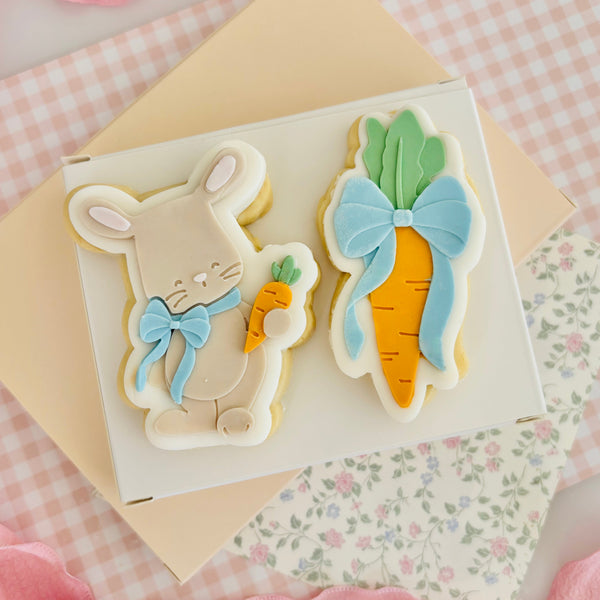 Bunny With Carrot Layer Set (SweetP)
