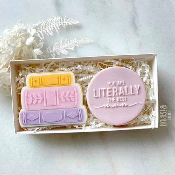 Book Stack Cutter & Debosser Set (Little Biskut Level Up!)