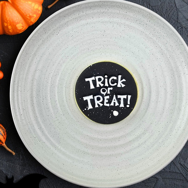 Trick Or Treat V2 Embosser