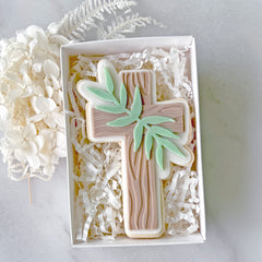 Wooden Cross Cutter & Embosser Set (Little Biskut)