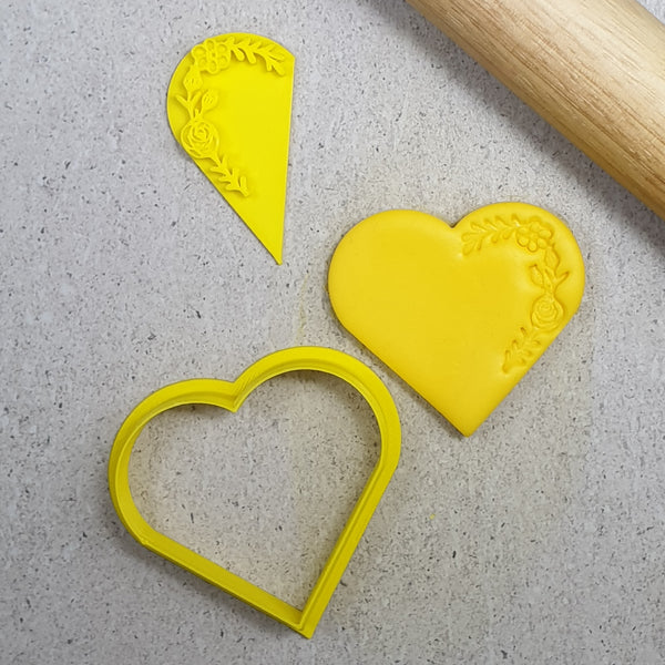 Flowers Heart Frame Embosser