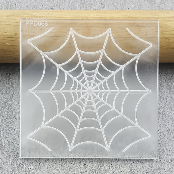 Spiderweb Pattern Plate