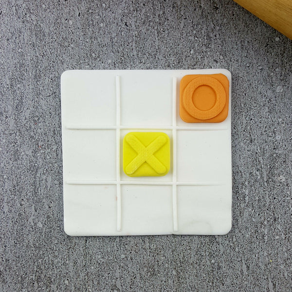 Tic Tac Toe Debosser & Cutter Set