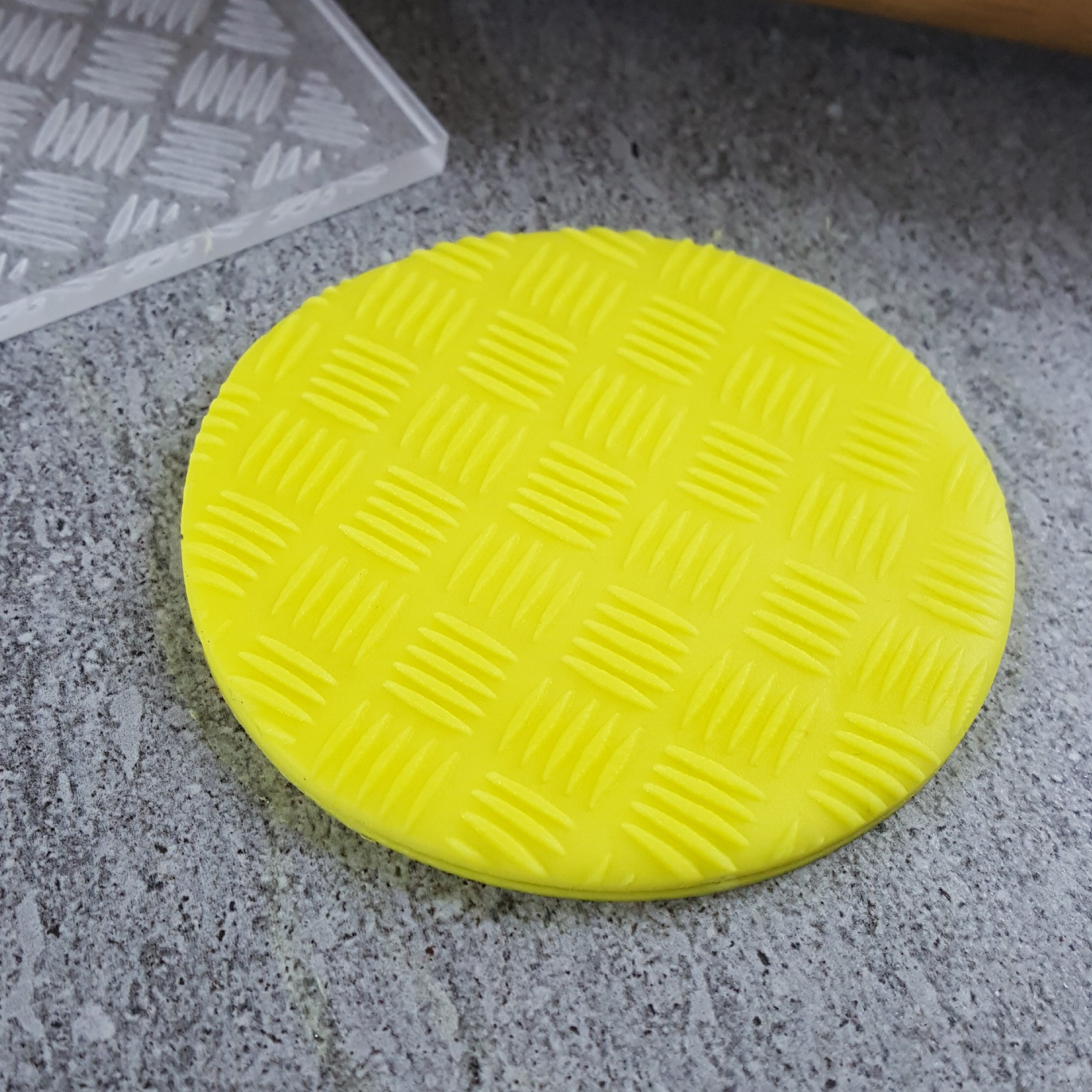 Checkerplate Pattern Plate