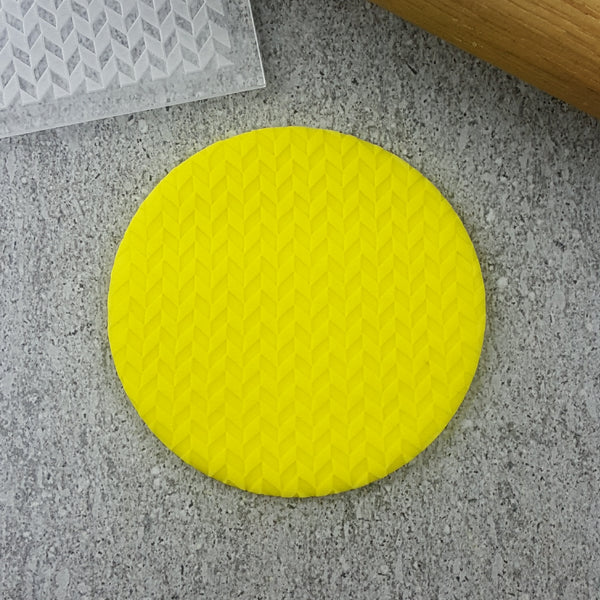 Chevron Pattern Plate