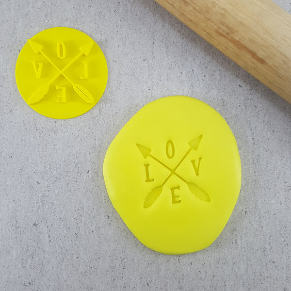 Love with arrows Embosser