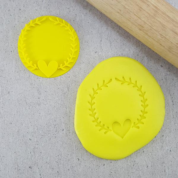 Heart Wreath Frame Embosser