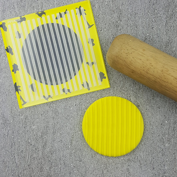 Lines Pattern Plate
