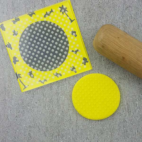 Dots Pattern Plate