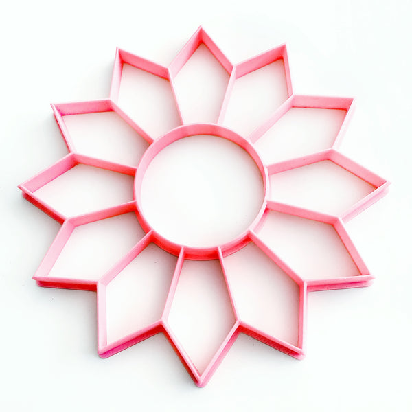 Sunflower Geo Multi Cutter (Bikkie Smalls)