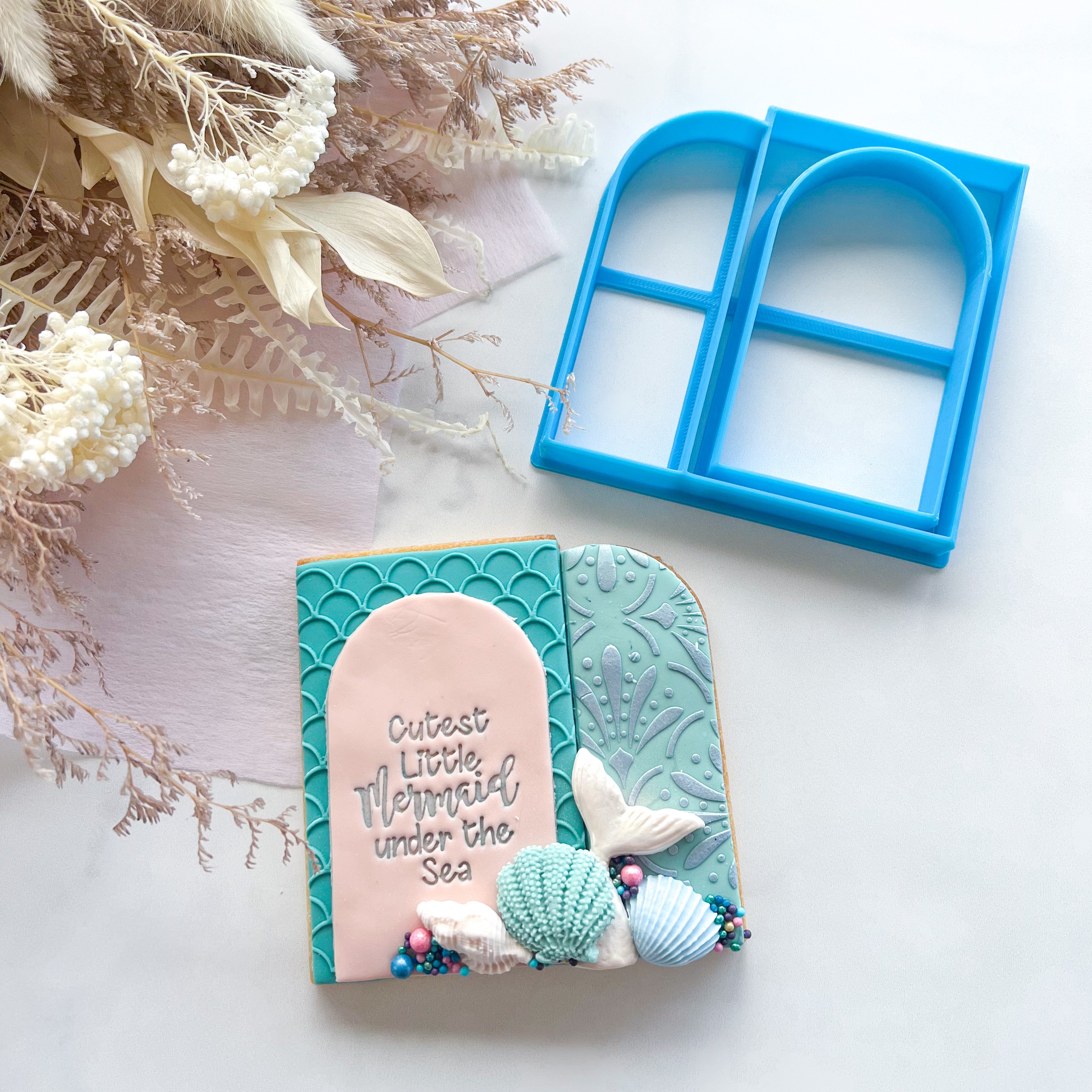 Rome Inspired Statement Cutter Set (Cake Sera Sera)