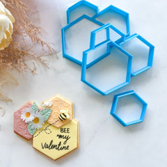 Singapore Inspired Statement Cutter Set (Cake Sera Sera)