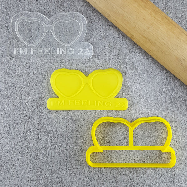 I'm Feeling 22 (Glasses) Debosser & Cutter Set