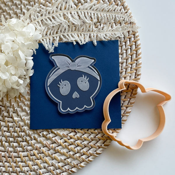 Skull with Bow Cutter & Debosser Set (Little Biskut)