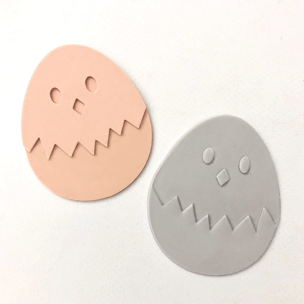 Chick In An Egg Cutter & Debosser Set (Little Biskut)