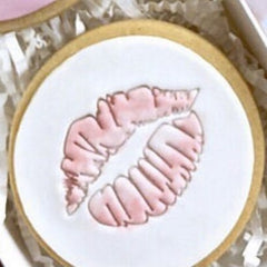 Lips Embosser (Little Biskut)