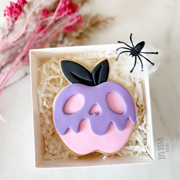 Poison Apple Cutter (Little Biskut)