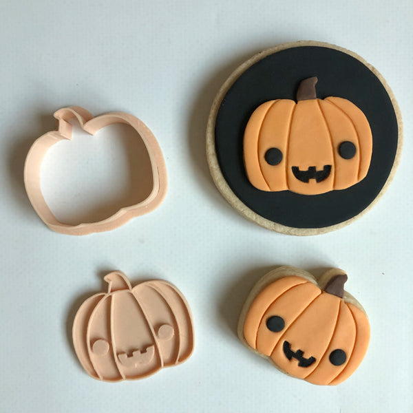 Halloween Full Cutter & Embosser Set (Little Biskut)