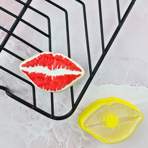 Mini Lips Cutter & Debosser Set