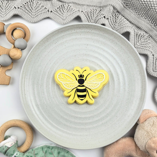 Bee Cutter & Debosser Set