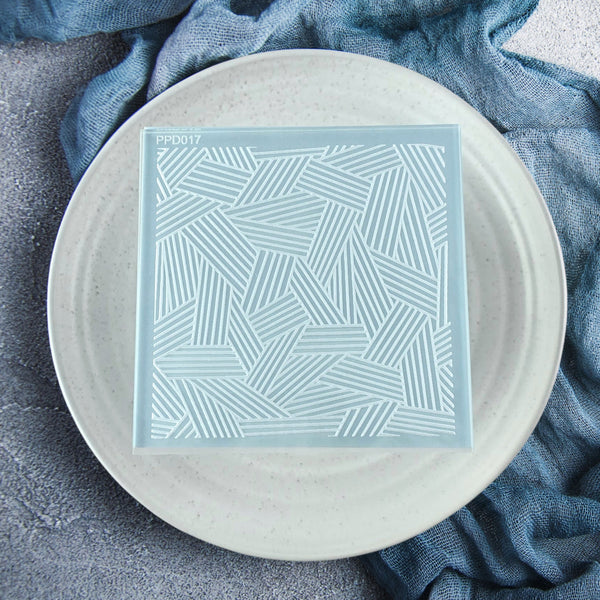 Crossed Panels Pattern Plate