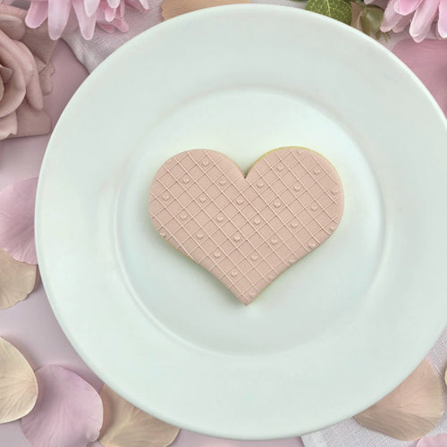 Diamond Hearts Pattern Plate