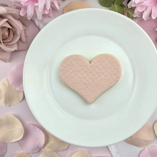 Diamond Hearts Pattern Plate