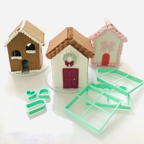 Medium Gingerbread House Cutters (SweetP)