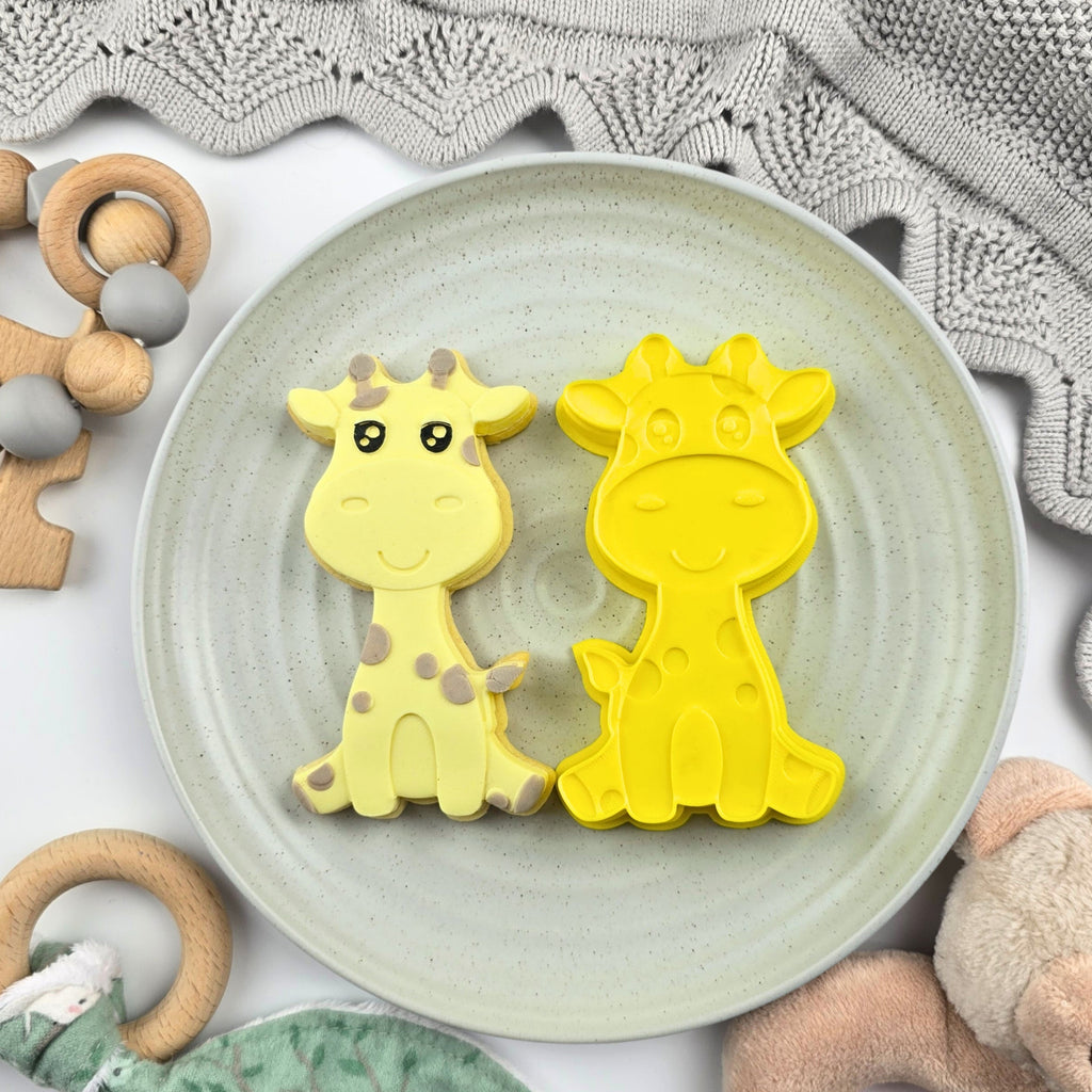 Giraffe Cutter & Embosser Set | Custom Cookie Cutters