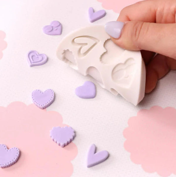 I Heart U - Small Savvy Shapes Silicone Mould (Savvy Cakes)