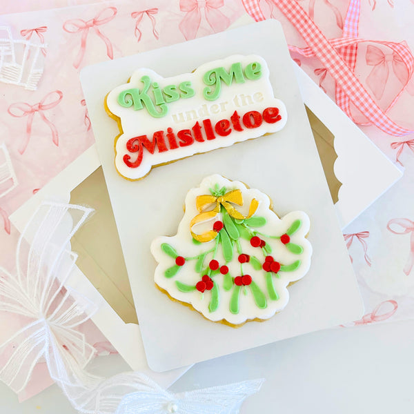 Kiss Me Under The Mistletoe Cutter & Debosser Set
