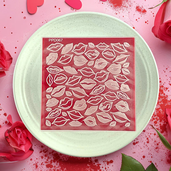 Lips Pattern Plate