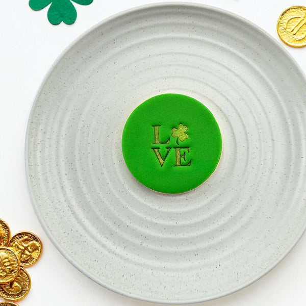 Love (Shamrock) Embosser