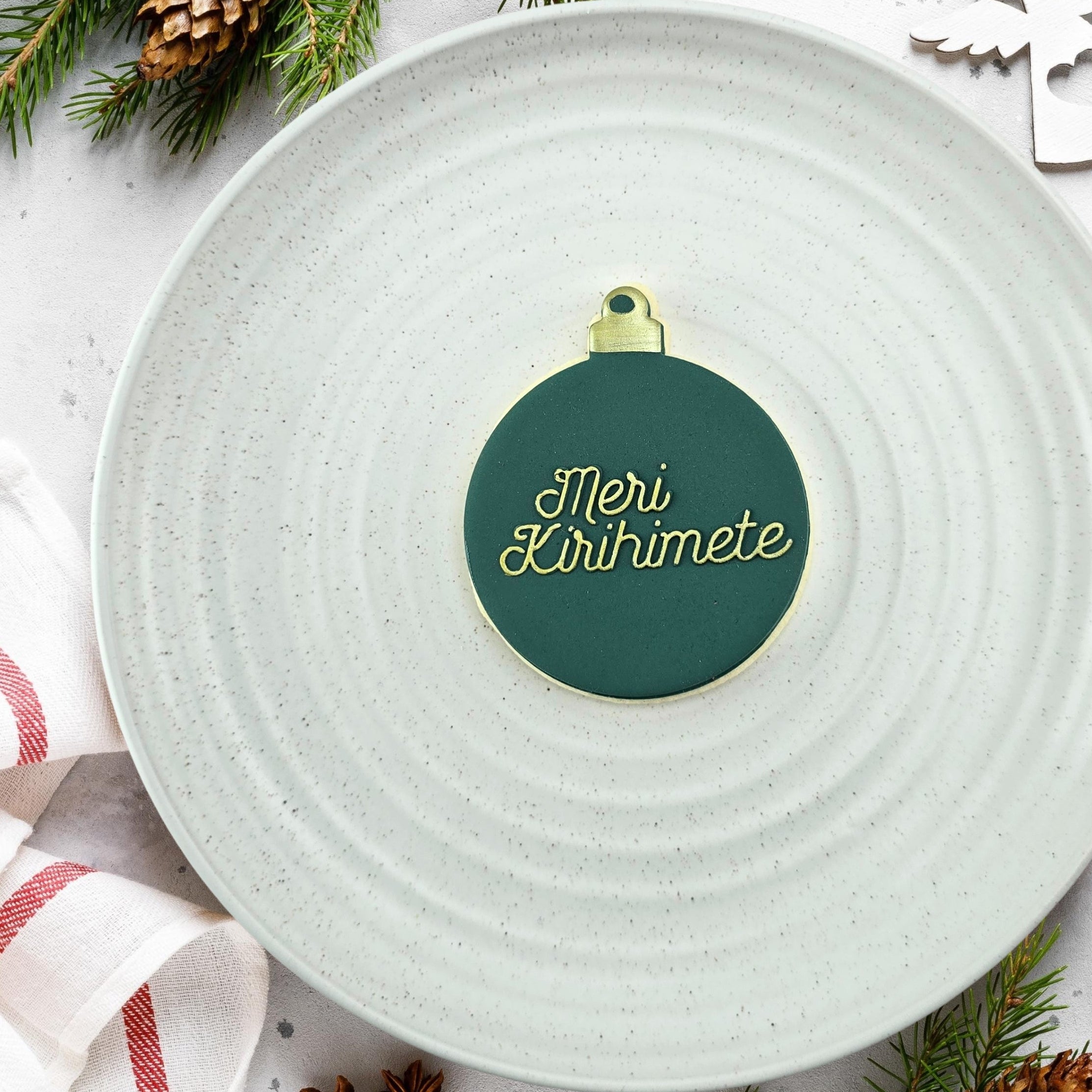 Meri Kirihimete (Merry Christmas) Maori V2 Debosser