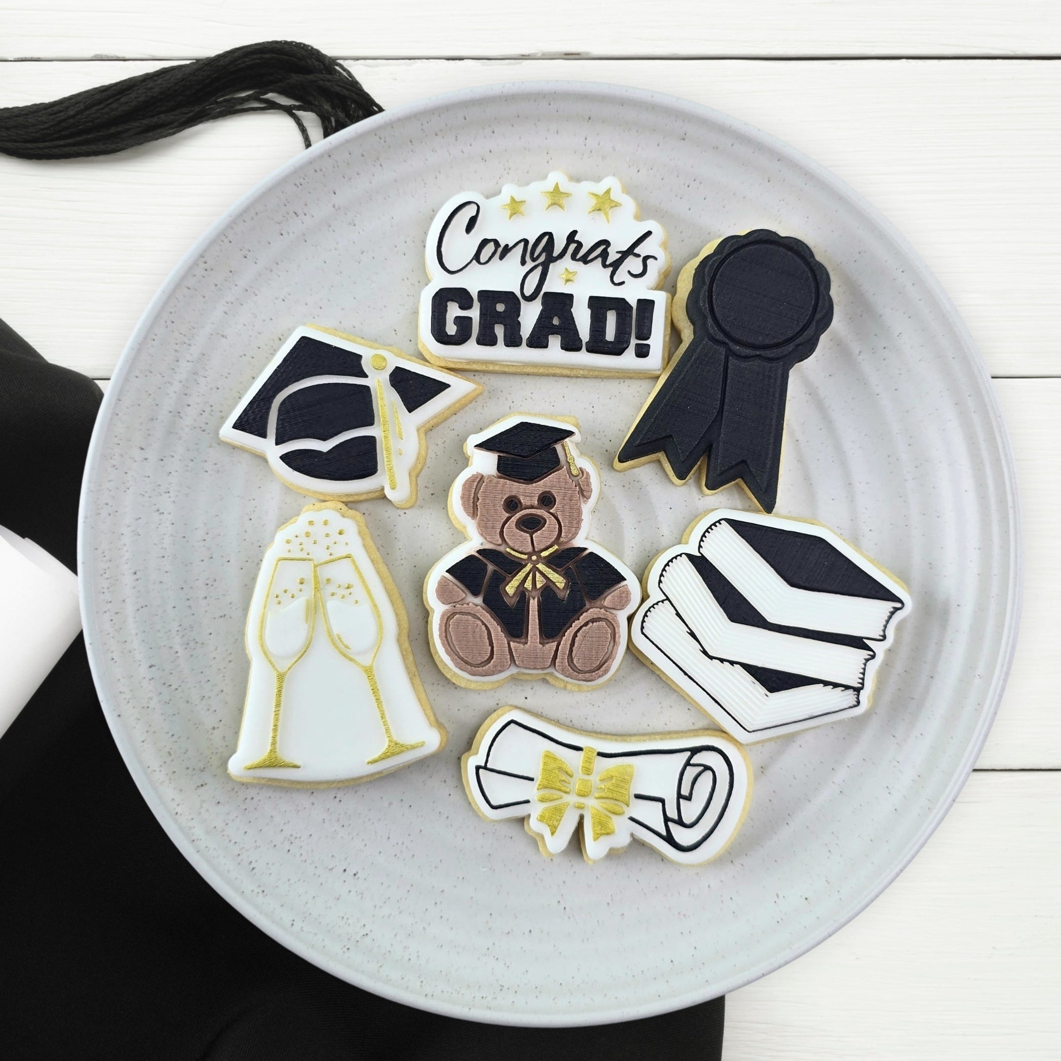 Mini Graduation Full 7 Cutter & Debosser Set