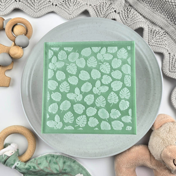 Monstera Leaves Pattern Plate
