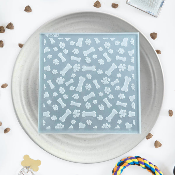 Paw Prints & Bones Pattern Plate
