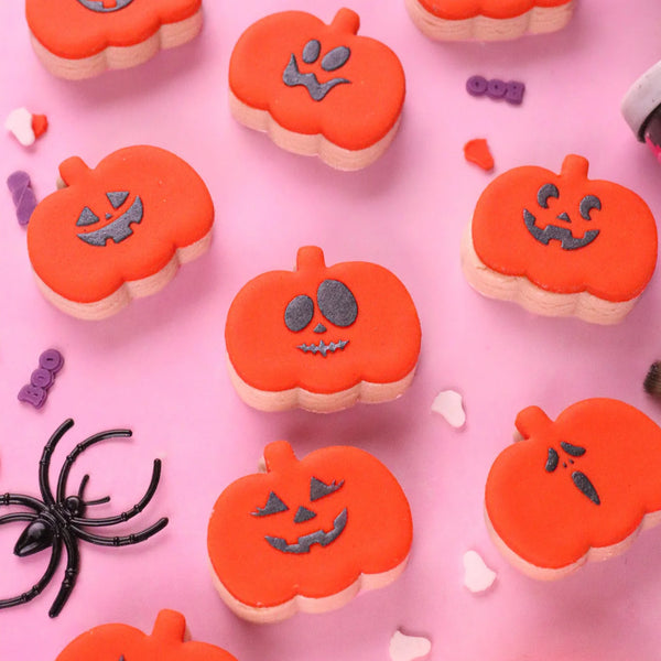 Halloween Mini Stencil & Cutter (Sweet Sticks)