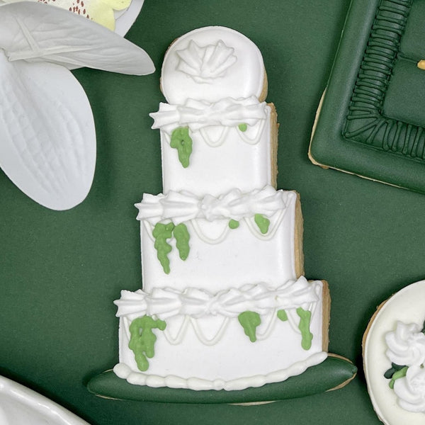 Wedding Cake Cutter (The Confectionist)