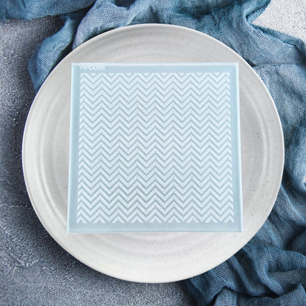 Zig Zag Pattern Plate