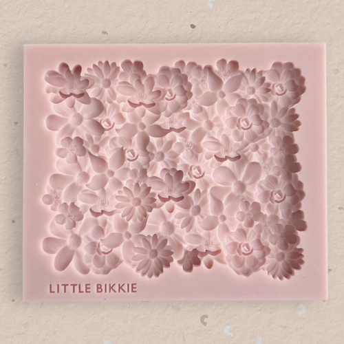 Flower Pattern Silicone Mould (Little Bikkie)