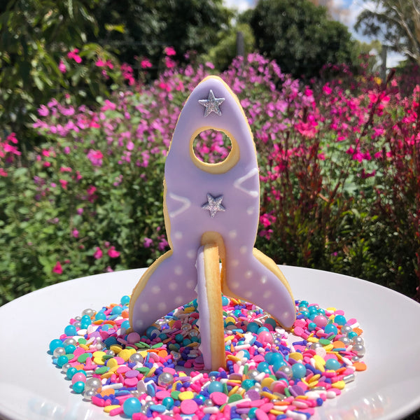 Rocket 3D Standing Cookie Cutter