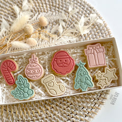 Christmas Stamps & Cutter Set (Little Biskut)